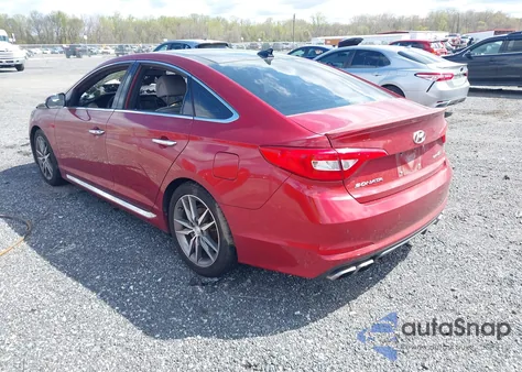 2015 Hyundai Sonata Sport 2.0T z USA, uszkodzony, nr VIN 5NPE34ABXFH081444